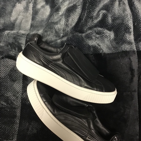 Puma Sneakers - Picture 3 of 5